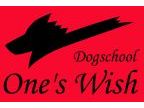 ドッグスクール One’sWish(ドッグスクールワンズウィッシュ)のロゴ画像